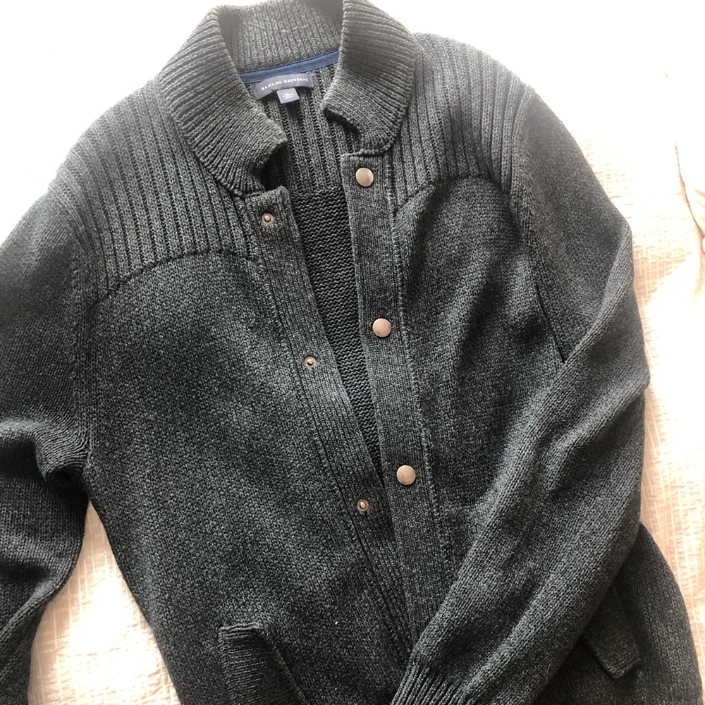 MENS BANANA REPUBLIC DARK GREY KNIT SWEATER